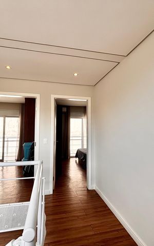 Casa de condomínio à venda com 300m², 3 quartos e 2 vagas Casa de condomínio à venda com 300m², 3 quartos e 2 vagasEntrada suíte 1 e 2