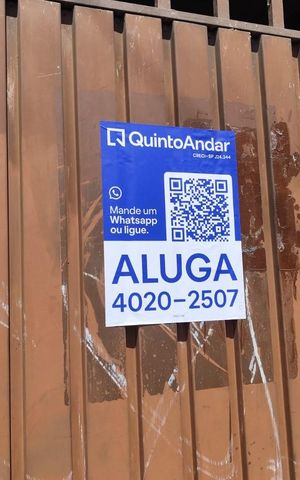 Casa à venda com 150m², 3 quartos e 1 vaga Casa à venda com 150m², 3 quartos e 1 vagaPlaca