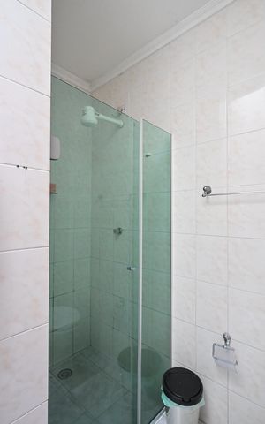Casa à venda com 85m², 2 quartos e 2 vagasBanheiro