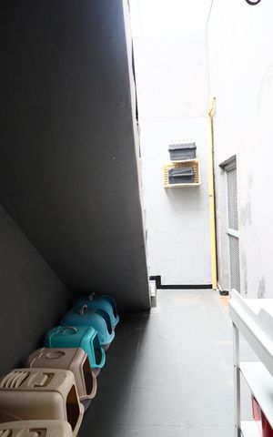 Casa à venda com 190m², 6 quartos e 5 vagasÁrea de Serviço 2