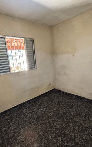Casa à venda com 250m², 4 quartos e 3 vagas Casa à venda com 250m², 4 quartos e 3 vagasSuite