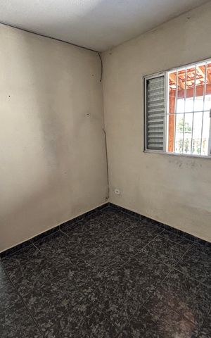 Casa à venda com 250m², 4 quartos e 3 vagas Casa à venda com 250m², 4 quartos e 3 vagasSuite