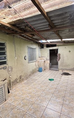 Casa à venda com 250m², 4 quartos e 3 vagas Casa à venda com 250m², 4 quartos e 3 vagasChurrasqueira