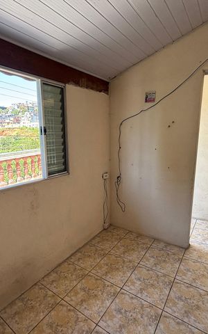 Casa à venda com 250m², 4 quartos e 3 vagas Casa à venda com 250m², 4 quartos e 3 vagasQuarto 1