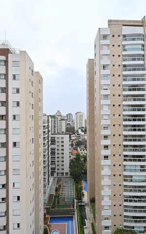 Apartamento à venda com 101m², 4 quartos e 2 vagasVista da Varanda