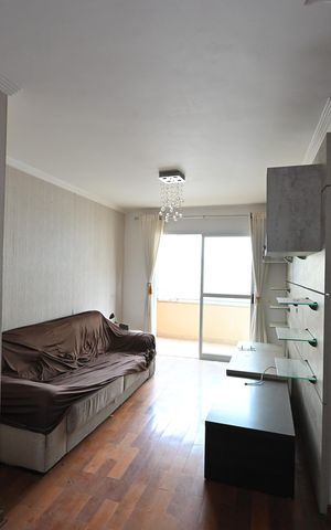 Apartamento à venda com 101m², 4 quartos e 2 vagasSala