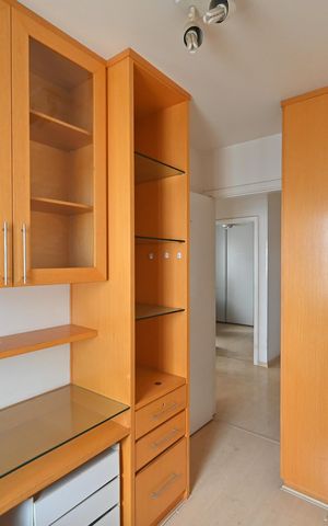 Apartamento à venda com 101m², 4 quartos e 2 vagasQuarto 4