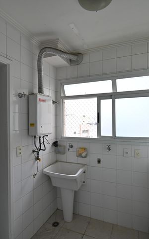 Apartamento à venda com 101m², 4 quartos e 2 vagasLavanderia
