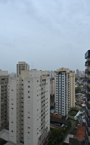 Apartamento à venda com 101m², 4 quartos e 2 vagasVista da Suíte