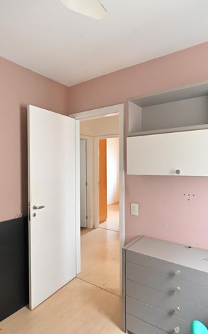 Apartamento à venda com 101m², 4 quartos e 2 vagasQuarto 2