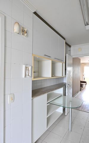 Apartamento à venda com 101m², 4 quartos e 2 vagasCozinha