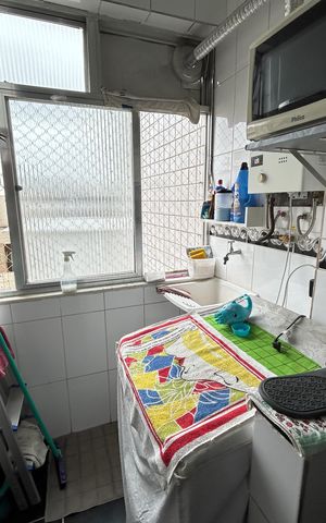 Apartamento à venda com 60m², 2 quartos e 1 vagaÁrea de Serviço