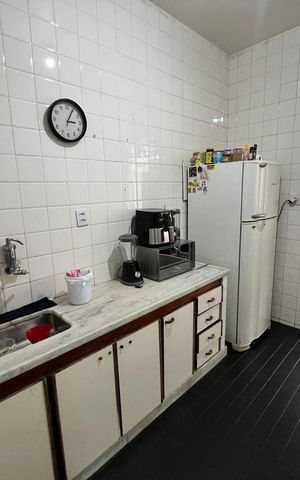 Apartamento para alugar com 160m², 3 quartos e sem vaga Apartamento para alugar com 160m², 3 quartos e sem vagaCozinha