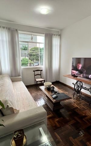 Apartamento para alugar com 160m², 3 quartos e sem vaga Apartamento para alugar com 160m², 3 quartos e sem vagaSala