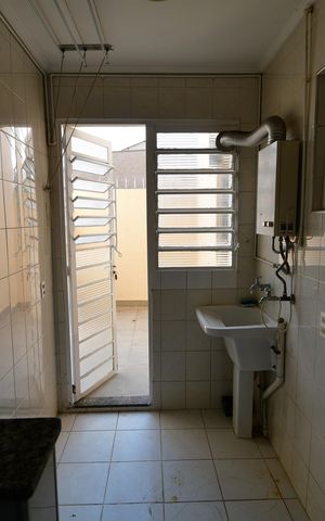 Apartamento à venda com 75m², 3 quartos e 1 vagaÁrea de serviço