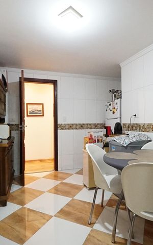 Apartamento à venda com 103m², 3 quartos e 1 vagaCozinha