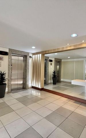 Apartamento para alugar com 72m², 3 quartos e sem vaga Apartamento para alugar com 72m², 3 quartos e sem vagaHall