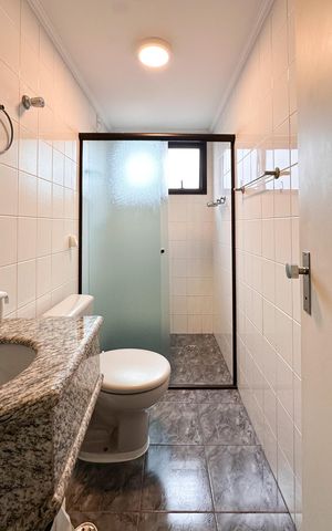 Apartamento à venda com 85m², 3 quartos e 2 vagas Apartamento à venda com 85m², 3 quartos e 2 vagasBanheiro Social