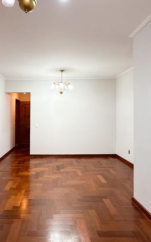 Apartamento à venda com 85m², 3 quartos e 2 vagas Apartamento à venda com 85m², 3 quartos e 2 vagasSala