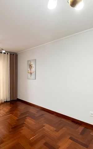 Apartamento à venda com 85m², 3 quartos e 2 vagas Apartamento à venda com 85m², 3 quartos e 2 vagasSala