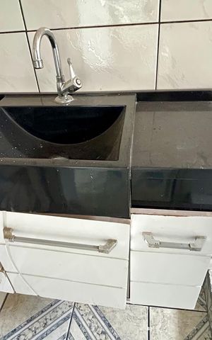 Casa para alugar com 80m², 1 quarto e 1 vaga Casa para alugar com 80m², 1 quarto e 1 vagaBanheiro