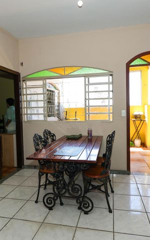Casa à venda com 220m², 6 quartos e 1 vagaSala 2