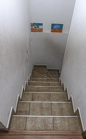 Casa à venda com 130m², 3 quartos e 2 vagas Casa à venda com 130m², 3 quartos e 2 vagasacesso para os pisos_2