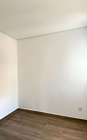 Apartamento à venda com 183m², 3 quartos e 4 vagas Apartamento à venda com 183m², 3 quartos e 4 vagasQuarto 2