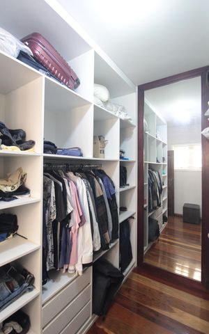 Apartamento à venda com 807m², 5 quartos e 4 vagasCloset da Suite 1