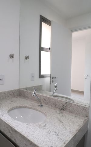 Apartamento para alugar com 116m², 3 quartos e 2 vagasBanheiro do Quarto 1