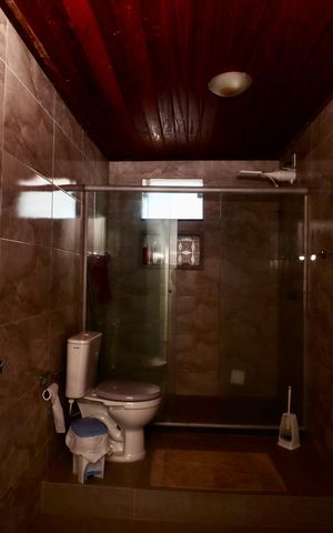 Casa de condomínio para alugar com 120m², 3 quartos e 1 vaga Casa de condomínio para alugar com 120m², 3 quartos e 1 vagaBanheiro