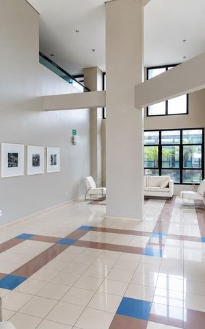Apartamento à venda com 190m², 4 quartos e 4 vagas Apartamento à venda com 190m², 4 quartos e 4 vagasÁrea externa