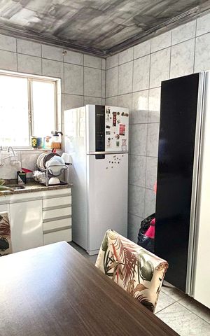 Casa à venda com 236m², 2 quartos e 2 vagasCozinha