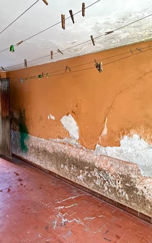 Casa à venda com 236m², 2 quartos e 2 vagasGaragem