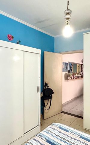 Casa à venda com 236m², 2 quartos e 2 vagasQuarto 1