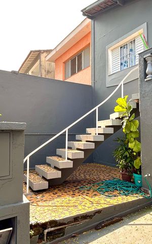 Casa à venda com 236m², 2 quartos e 2 vagasGaragem