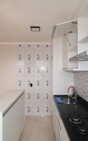 Apartamento para alugar com 42m², 2 quartos e 1 vagaSala / Cozinha