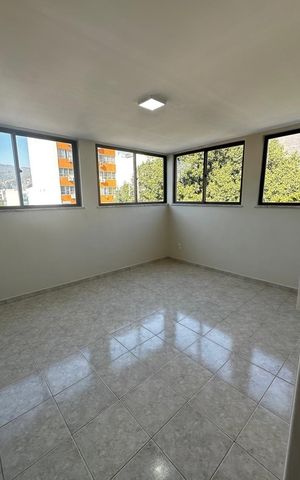 Apartamento à venda com 118m², 3 quartos e 1 vaga Apartamento à venda com 118m², 3 quartos e 1 vagaSala de Estar