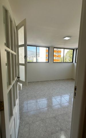Apartamento à venda com 118m², 3 quartos e 1 vaga Apartamento à venda com 118m², 3 quartos e 1 vagaSala de Estar