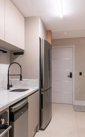 Apartamento para alugar com 152m², 2 quartos e 2 vagas Apartamento para alugar com 152m², 2 quartos e 2 vagasCozinha