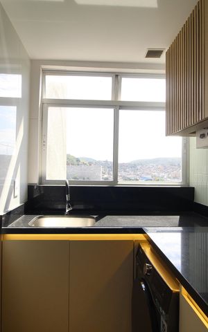 Apartamento à venda com 58m², 2 quartos e 1 vagaÁrea de Serviço