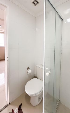 Apartamento à venda com 59m², 2 quartos e 1 vaga Apartamento à venda com 59m², 2 quartos e 1 vagaBanheiro Social