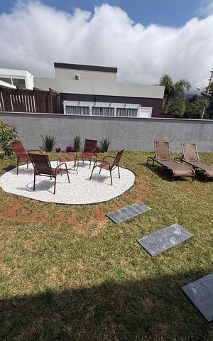 Casa de condomínio para alugar com 212m², 3 quartos e 4 vagas Casa de condomínio para alugar com 212m², 3 quartos e 4 vagasÁrea externa