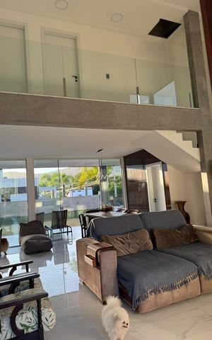 Casa de condomínio para alugar com 212m², 3 quartos e 4 vagas Casa de condomínio para alugar com 212m², 3 quartos e 4 vagasSala