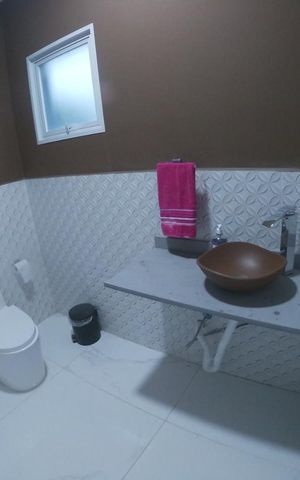 Casa de condomínio para alugar com 212m², 3 quartos e 4 vagas Casa de condomínio para alugar com 212m², 3 quartos e 4 vagasBanheiro 3