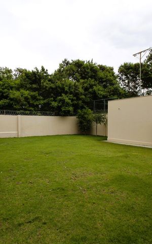 Casa para alugar com 817m², 5 quartos e 6 vagasÁrea externa