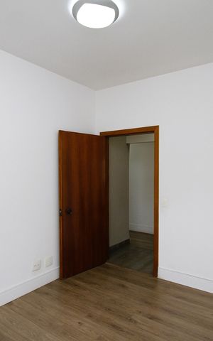 Casa para alugar com 817m², 5 quartos e 6 vagasQuarto 5