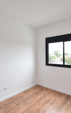 Casa de condomínio à venda com 136m², 3 quartos e 2 vagasQuarto 3