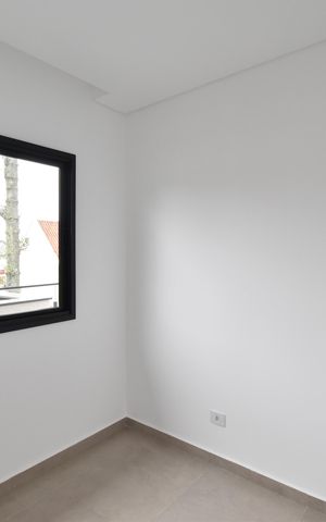 Casa de condomínio à venda com 136m², 3 quartos e 2 vagasEscritório