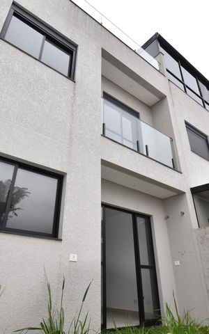 Casa de condomínio à venda com 136m², 3 quartos e 2 vagasGarden
